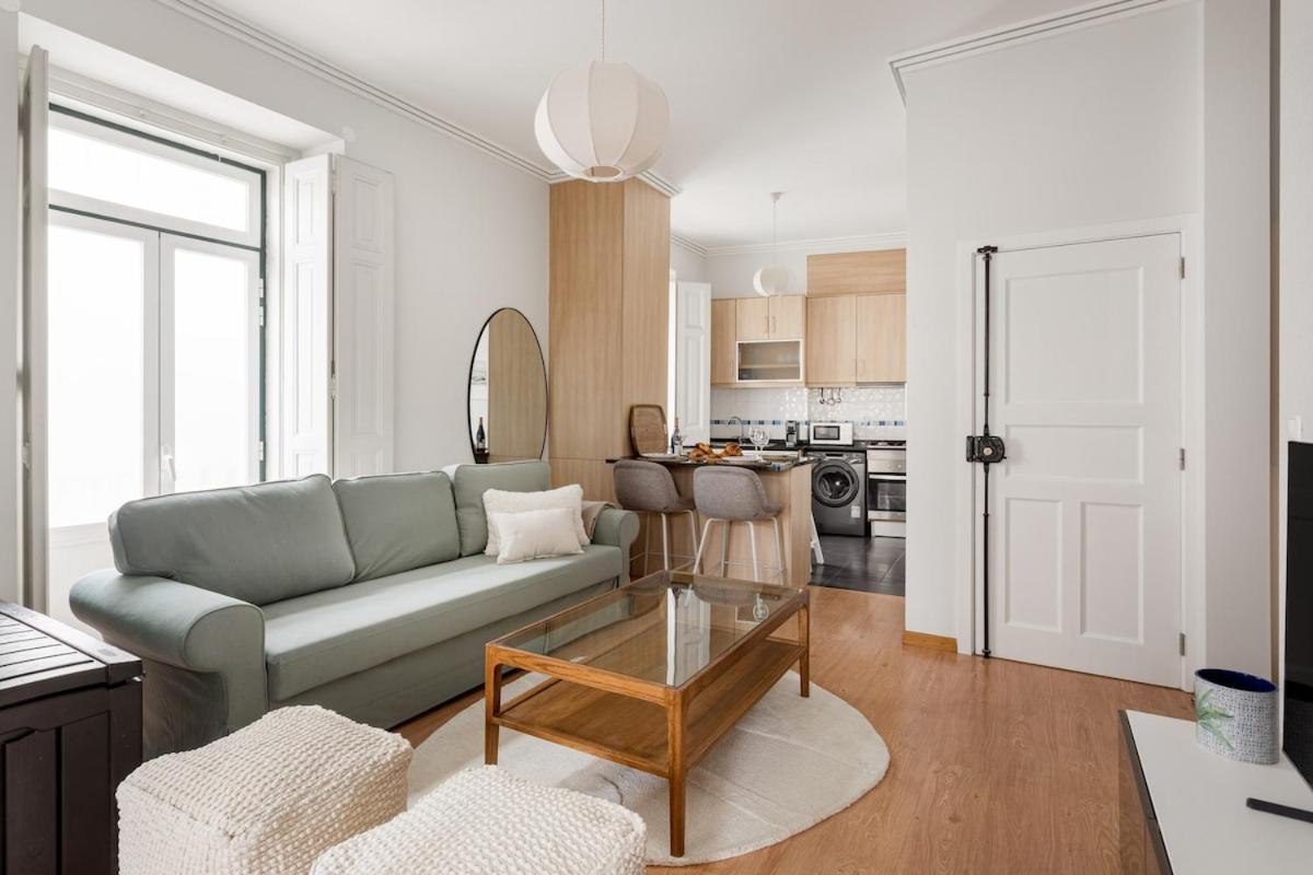Apartment Alegria Living In